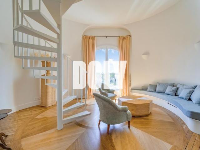Tout savoir sur cet appartement dans le quartier La Plaine des Sablons, à Neuilly sur Seine