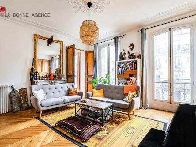 Tout savoir sur cet appartement dans le quartier Lafayette Richer, à Paris 9ème