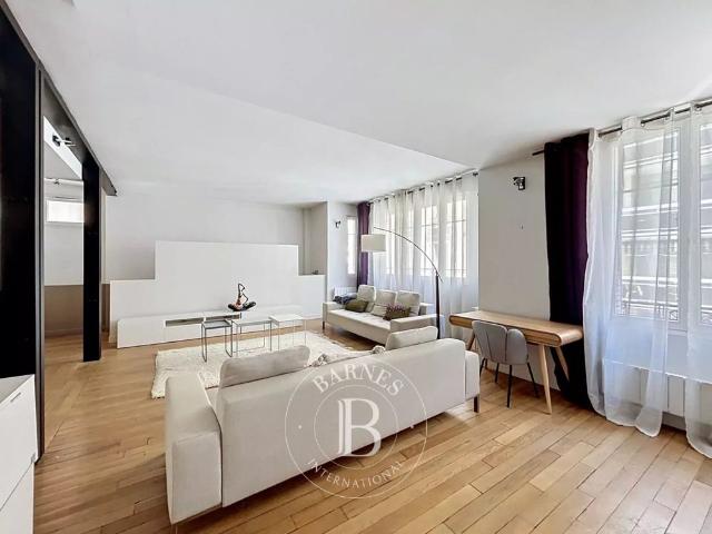 Tout savoir sur cet appartement dans le quartier Legendre Lévis, à Paris 17ème
