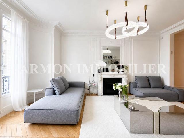 Tout savoir sur cet appartement dans le quartier Legendre Lévis, à Paris 17ème