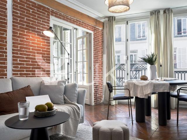 Tout savoir sur cet appartement dans le quartier Les Halles, à Paris 1er