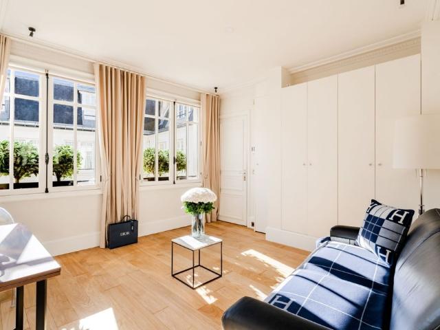 Tout savoir sur cet appartement dans le quartier Les Halles, à Paris 1er