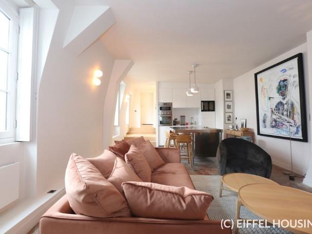 Tout savoir sur cet appartement dans le quartier Monnaie, à Paris 6ème
