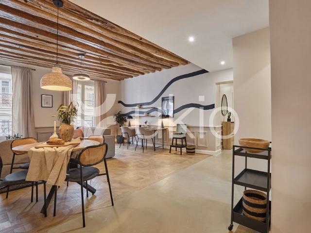 Tout savoir sur cet appartement dans le quartier Monnaie, à Paris 6ème