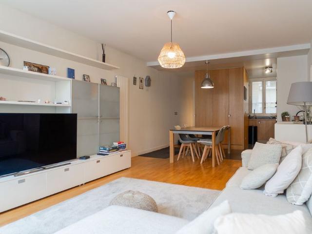 Tout savoir sur cet appartement dans le quartier Montorgueil Saint Denis, à Paris 2ème