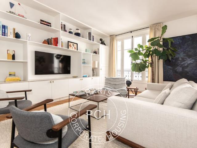 Tout savoir sur cet appartement dans le quartier Montorgueil Saint Denis, à Paris 2ème