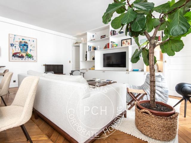 Tout savoir sur cet appartement dans le quartier Montorgueil Saint Denis, à Paris 2ème