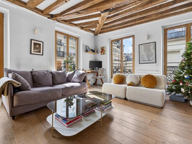 Tout savoir sur cet appartement dans le quartier Montorgueil Saint Denis, à Paris 2ème