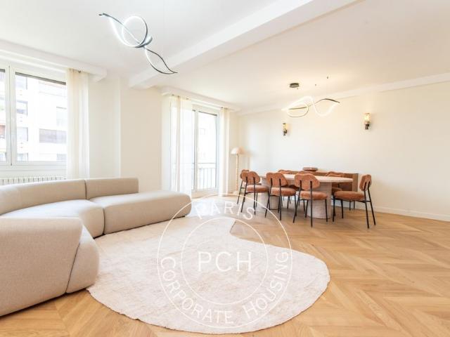 Tout savoir sur cet appartement dans le quartier Muette Nord, à Paris 16ème