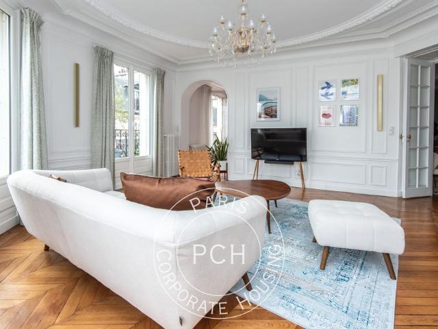 Tout savoir sur cet appartement dans le quartier Muette Nord, à Paris 16ème