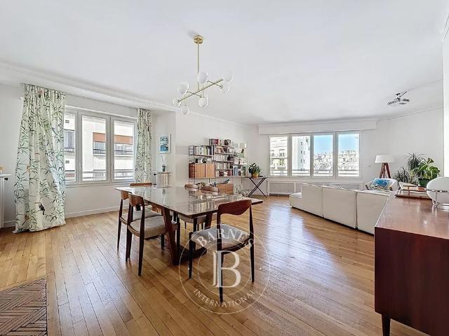 Tout savoir sur cet appartement dans le quartier Muette Nord, à Paris 16ème