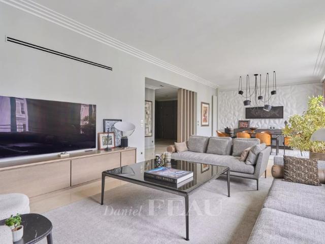 Tout savoir sur cet appartement dans le quartier Muette Nord, à Paris 16ème