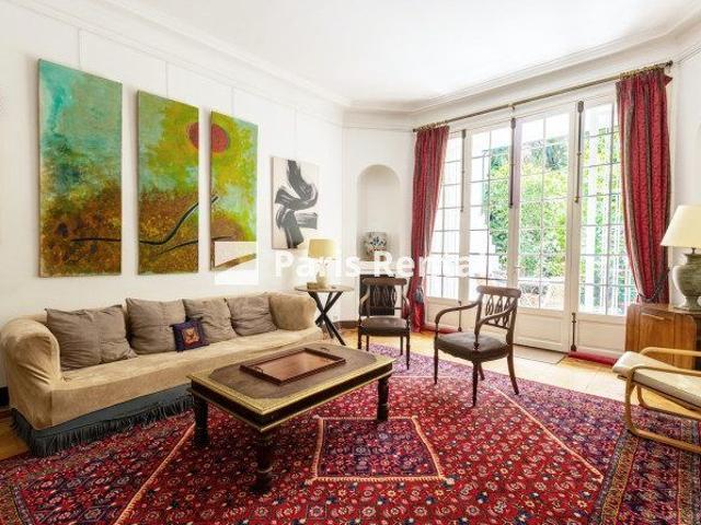 Tout savoir sur cet appartement dans le quartier Muette Nord, à Paris 16ème