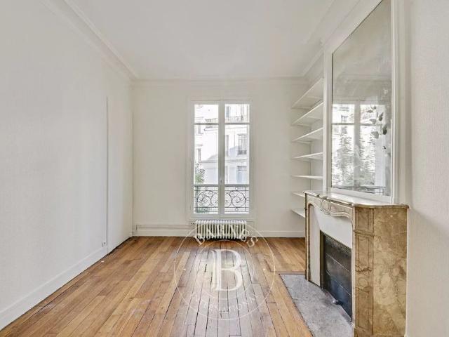 Tout savoir sur cet appartement dans le quartier Muette Nord, à Paris 16ème