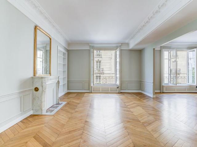 Tout savoir sur cet appartement dans le quartier Muette Nord, à Paris 16ème