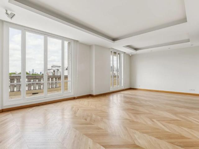 Tout savoir sur cet appartement dans le quartier Muette Sud, à Paris 16ème