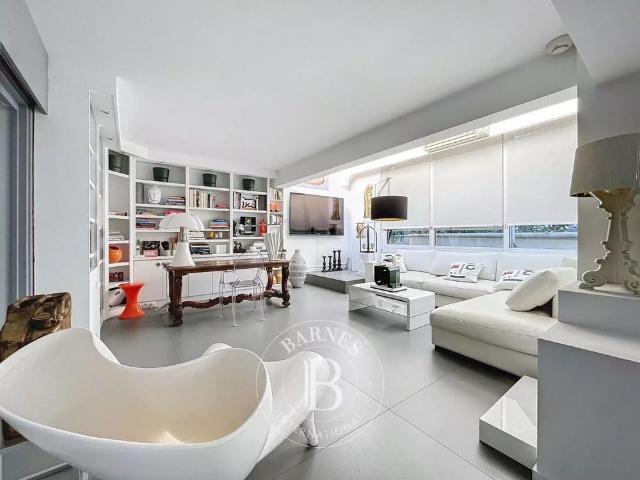 Tout savoir sur cet appartement dans le quartier Muette Sud, à Paris 16ème
