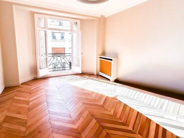 Tout savoir sur cet appartement dans le quartier Muette Sud, à Paris 16ème