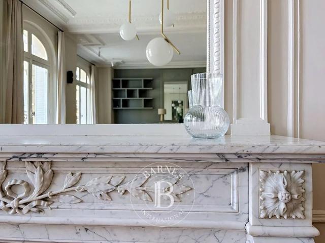 Tout savoir sur cet appartement dans le quartier Notre Dame des Champs, à Paris 6ème