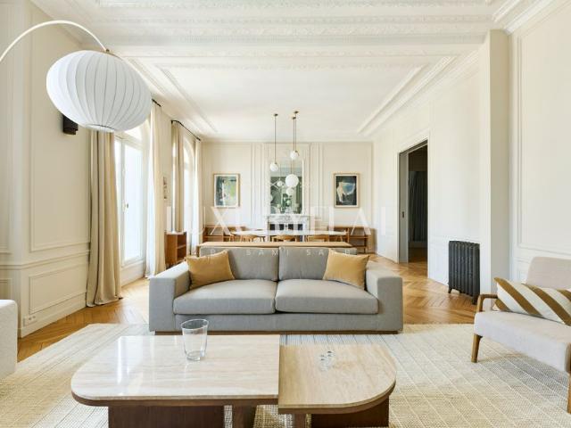 Tout savoir sur cet appartement dans le quartier Notre Dame des Champs, à Paris 6ème