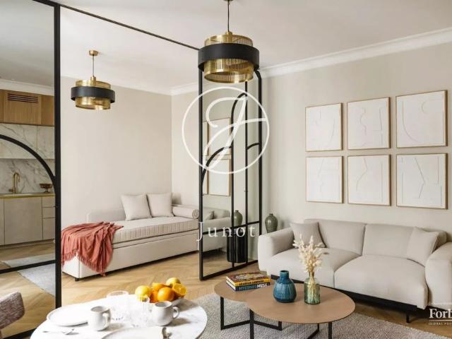 Tout savoir sur cet appartement dans le quartier Saint Germain des Prés, à Paris 6ème