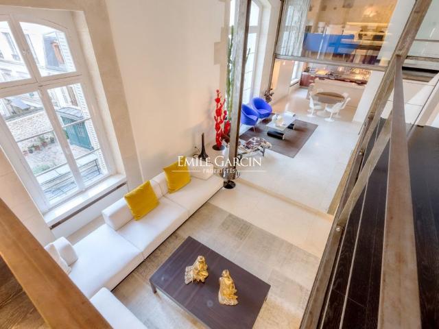 Tout savoir sur cet appartement dans le quartier Saint Germain des Prés, à Paris 6ème
