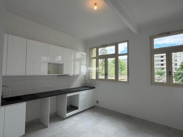 Tout savoir sur cet appartement dans le quartier Saint James Général Koenig, à Neuilly sur Seine
