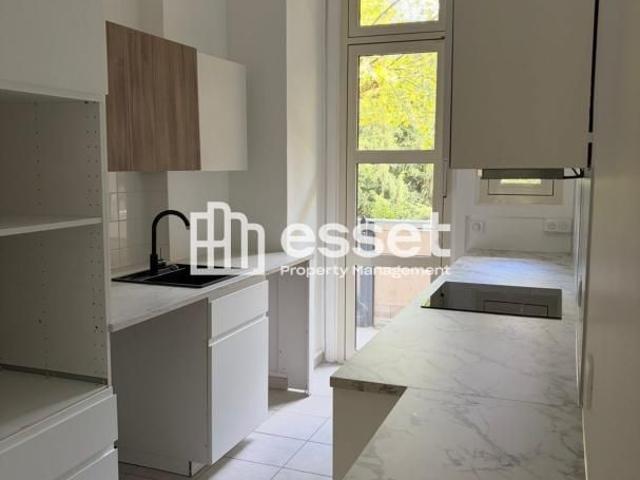 Tout savoir sur cet appartement dans le quartier Saint James Général Koenig, à Neuilly sur Seine