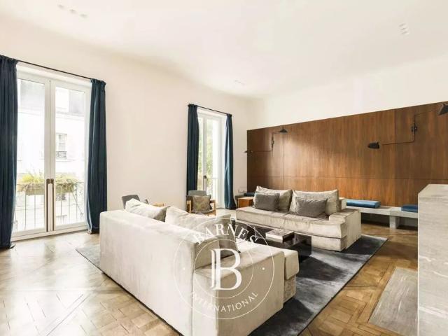Tout savoir sur cet appartement dans le quartier Saint James Général Koenig, à Neuilly sur Seine