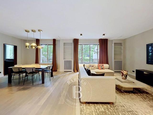 Tout savoir sur cet appartement dans le quartier Saint James Delabordère, à Neuilly sur Seine