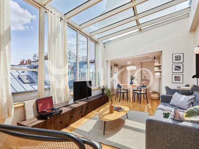 Tout savoir sur cet appartement dans le quartier Saint Philippe du Roule, à Paris 8ème