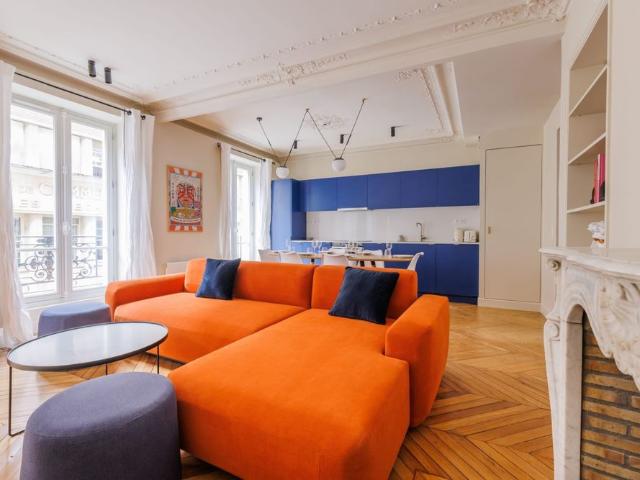 Tout savoir sur cet appartement dans le quartier Saint Placide, à Paris 6ème