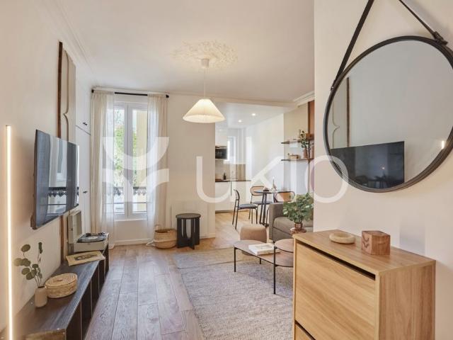 Tout savoir sur cet appartement dans le quartier Saint Placide, à Paris 6ème
