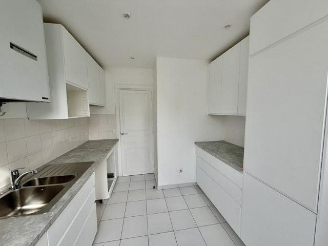 Tout savoir sur cet appartement dans le quartier Saint Placide, à Paris 6ème