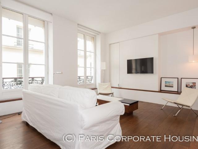 Tout savoir sur cet appartement dans le quartier Saint Thomas d'Aquin, à Paris 7ème