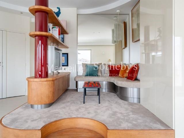 Tout savoir sur cet appartement dans le quartier Saint Victor, à Marseille 7ème