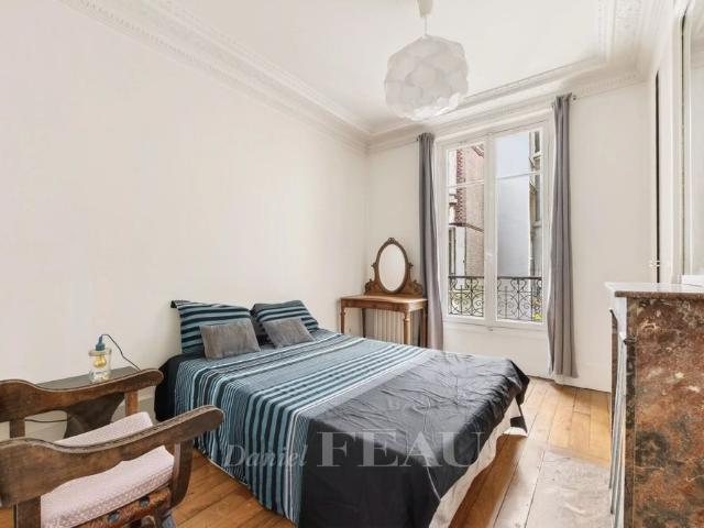 Tout savoir sur cet appartement dans le quartier Saint Victor, à Paris 5ème