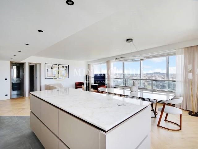Tout savoir sur cet appartement dans le quartier Seine et Berges, à Paris 15ème