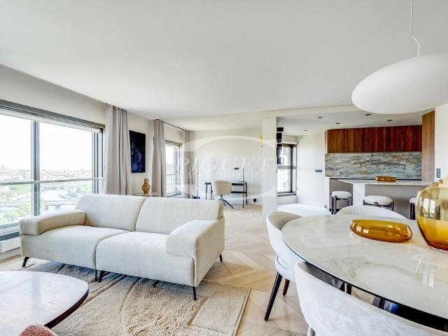 Tout savoir sur cet appartement dans le quartier Seine et Berges, à Paris 15ème