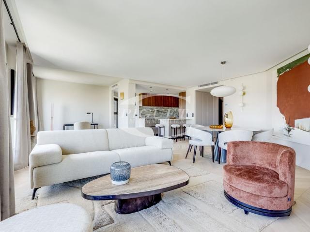 Tout savoir sur cet appartement dans le quartier Seine et Berges, à Paris 15ème