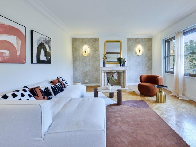 Tout savoir sur cet appartement dans le quartier Seine et Berges, à Paris 7ème