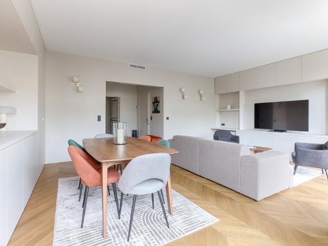 Tout savoir sur cet appartement dans le quartier Porte Dauphine, à Paris 16ème