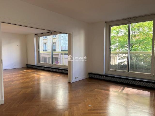 Tout savoir sur cet appartement dans le quartier Porte Dauphine, à Paris 16ème