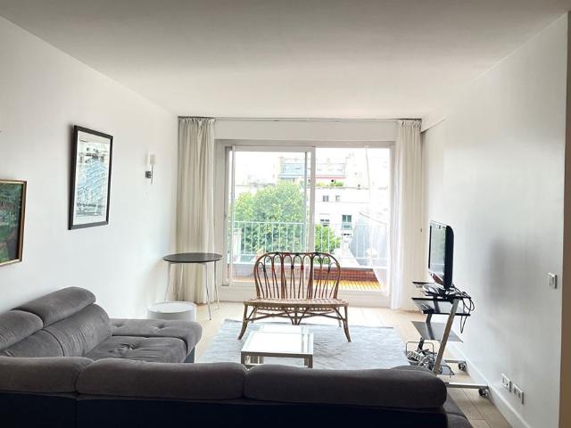 Tout savoir sur cet appartement dans le quartier Porte Dauphine, à Paris 16ème