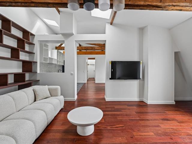 Tout savoir sur cet appartement dans le quartier Porte Dauphine, à Paris 16ème