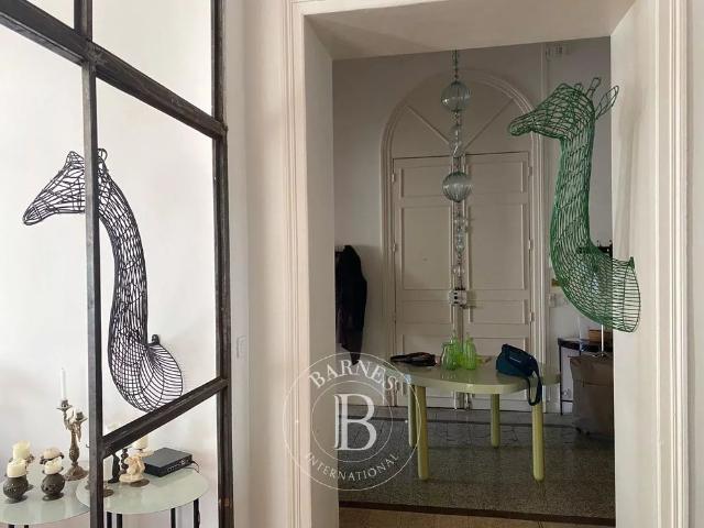 Tout savoir sur cet appartement dans le quartier Palais de Justice, à Marseille 6ème
