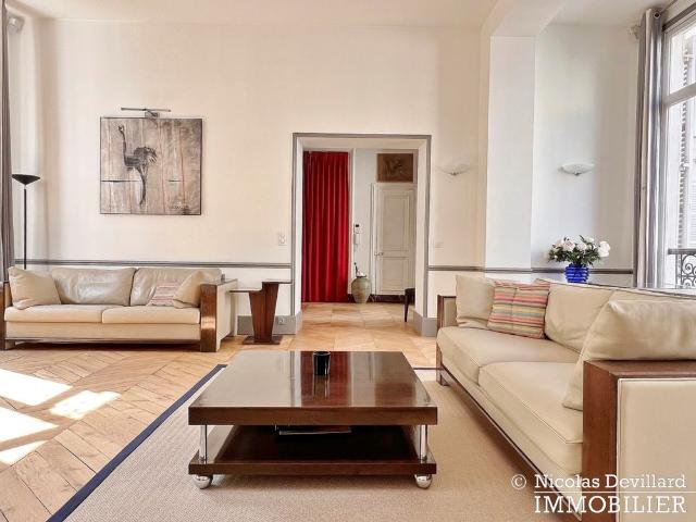 Tout savoir sur cet appartement dans le quartier Parc Monceau, à Paris 8ème