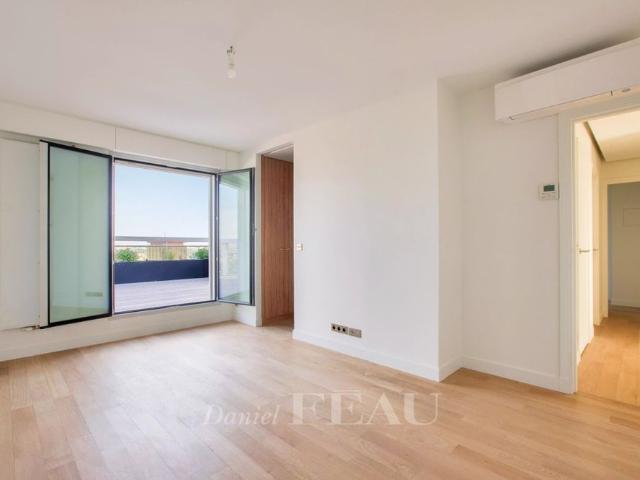 Tout savoir sur cet appartement dans le quartier Pasteur Montparnasse, à Paris 15ème