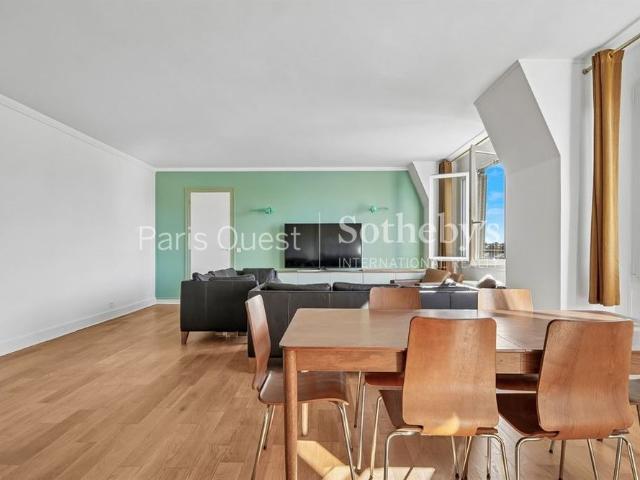 Tout savoir sur cet appartement dans le quartier Pereire Malesherbes, à Paris 17ème