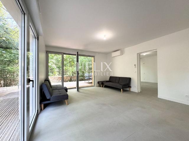 Tout savoir sur cet appartement dans le quartier Place Louis XIV, à Saint Germain en Laye